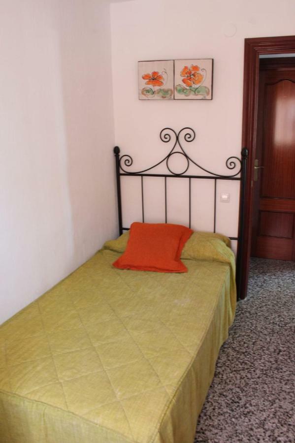Apartamento Plaza Reina Apartment Малага Екстериор снимка