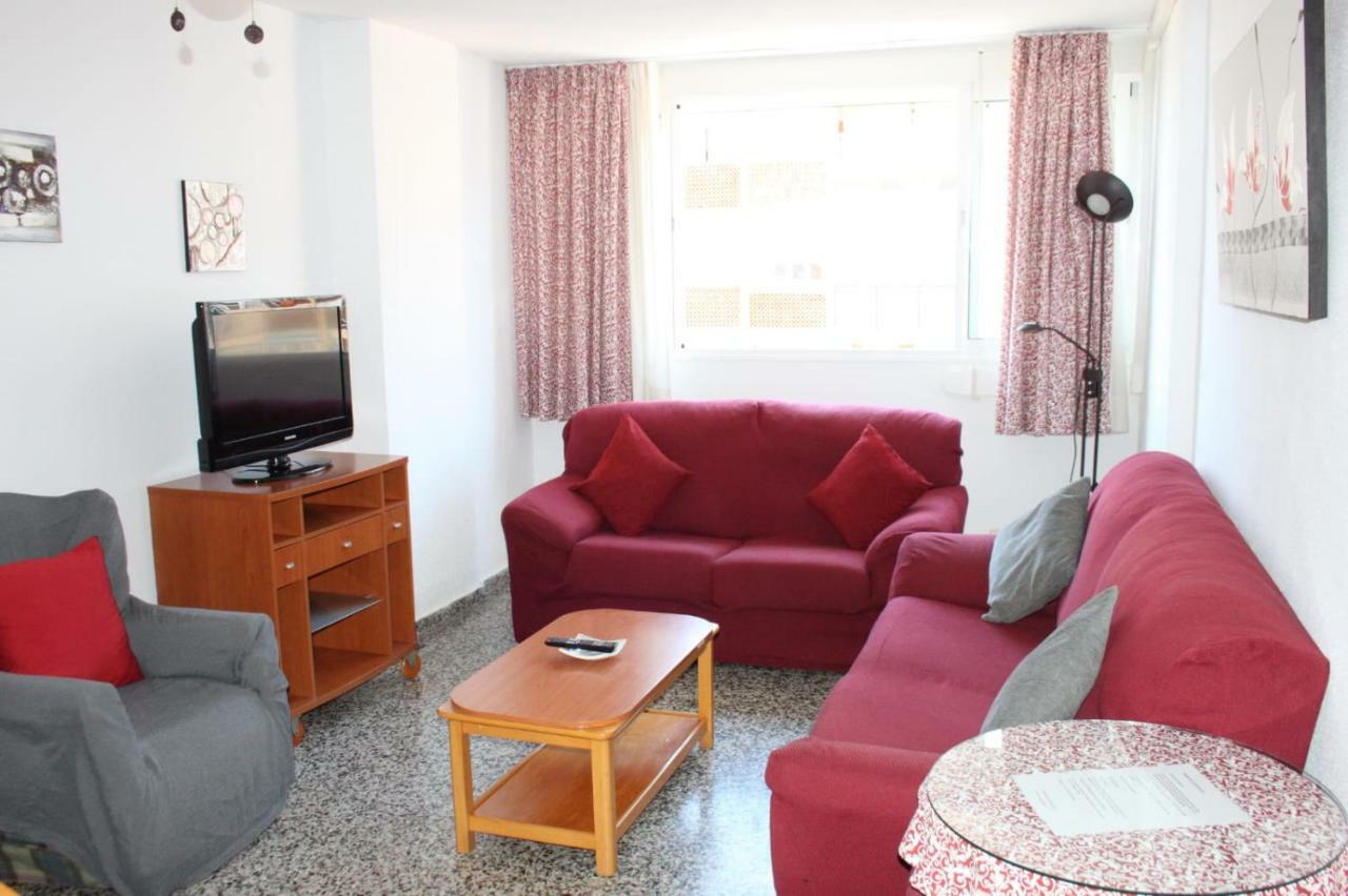 Apartamento Plaza Reina Apartment Малага Екстериор снимка