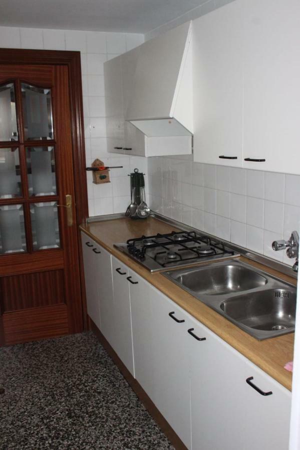 Apartamento Plaza Reina Apartment Малага Екстериор снимка